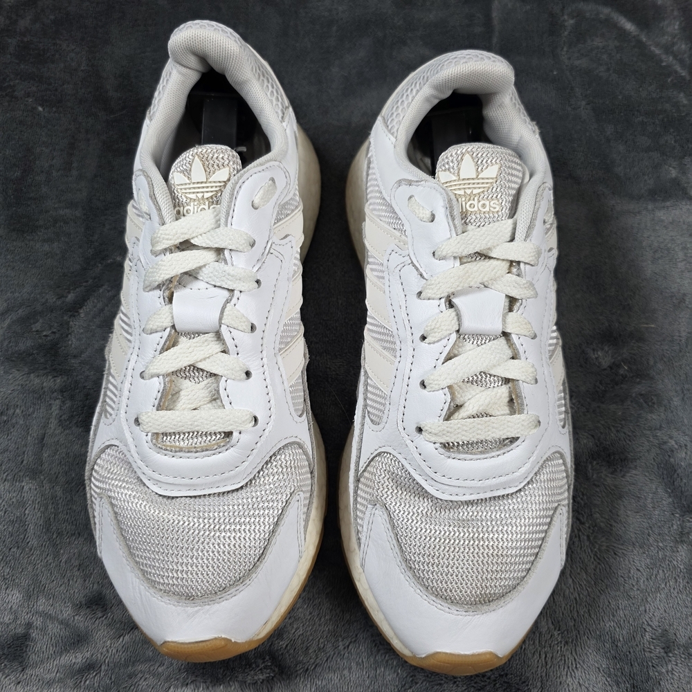 Adidas Tresc Run White With Gum Sole. Mens Size 7 - Picture 2 of 9